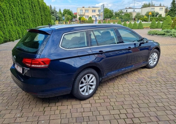 Volkswagen Passat cena 49900 przebieg: 189500, rok produkcji 2016 z Aleksandrów Kujawski małe 529